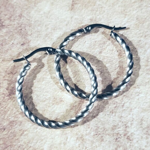 Minimalist Silver Surgical Stainless Steel Round Twisted 30mm Hoop Earrings - Picture 7 of 9